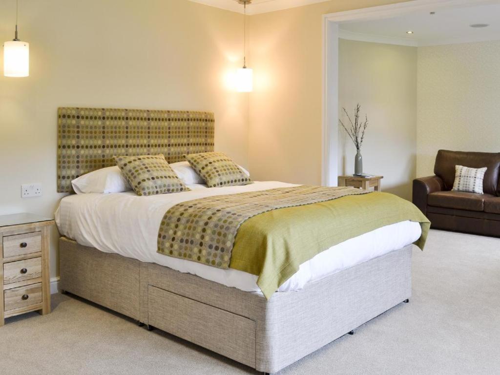 Bed and Breakfast Roseberry House Newcastle Emlyn Exteriér fotografie