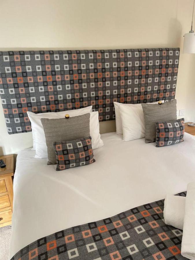 Bed and Breakfast Roseberry House Newcastle Emlyn Exteriér fotografie